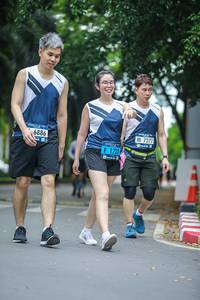 BIB: 7277, 6886, 1727
                            <button type="button" onclick="openModal(4713775)" class="btn btn-primary btn-sm float-right btn-popup" data-toggle="modal" data-target=".modal-high-quality">
                        <i class="fas fa-shopping-cart"></i> Add to Cart
                    </button>
                                            <button type="button" onclick="isThisMe(4713775, true)" class="btn btn-success btn-sm float-right btn-popup btn-isme hidden" data-toggle="tooltip" data-placement="bottom" title="นี่คือรูปของคุณใช่ไหม คลิกที่นี่เพื่อเอาเข้าอัลบั้ม">
                        <i class="fas fa-plus"></i> Add to album
                    </button>
                    <button type="button" onclick="isThisMe(4713775, false)" class="btn btn-warning btn-sm float-right btn-popup btn-isnotme hidden">
                        <i class="fas fa-ban"></i> Remove from album
                    </button>