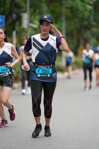 BIB: 1868, 2351
                            <button type="button" onclick="openModal(4562565)" class="btn btn-primary btn-sm float-right btn-popup" data-toggle="modal" data-target=".modal-high-quality">
                        <i class="fas fa-shopping-cart"></i> Add to Cart
                    </button>
                                            <button type="button" onclick="isThisMe(4562565, true)" class="btn btn-success btn-sm float-right btn-popup btn-isme hidden" data-toggle="tooltip" data-placement="bottom" title="นี่คือรูปของคุณใช่ไหม คลิกที่นี่เพื่อเอาเข้าอัลบั้ม">
                        <i class="fas fa-plus"></i> Add to album
                    </button>
                    <button type="button" onclick="isThisMe(4562565, false)" class="btn btn-warning btn-sm float-right btn-popup btn-isnotme hidden">
                        <i class="fas fa-ban"></i> Remove from album
                    </button>