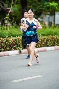 BIB: 1233
                            <button type="button" onclick="openModal(4692992)" class="btn btn-primary btn-sm float-right btn-popup" data-toggle="modal" data-target=".modal-high-quality">
                        <i class="fas fa-shopping-cart"></i> Add to Cart
                    </button>
                                            <button type="button" onclick="isThisMe(4692992, true)" class="btn btn-success btn-sm float-right btn-popup btn-isme hidden" data-toggle="tooltip" data-placement="bottom" title="นี่คือรูปของคุณใช่ไหม คลิกที่นี่เพื่อเอาเข้าอัลบั้ม">
                        <i class="fas fa-plus"></i> Add to album
                    </button>
                    <button type="button" onclick="isThisMe(4692992, false)" class="btn btn-warning btn-sm float-right btn-popup btn-isnotme hidden">
                        <i class="fas fa-ban"></i> Remove from album
                    </button>