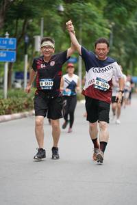 BIB: 5864, 5859
                            <button type="button" onclick="openModal(4562352)" class="btn btn-primary btn-sm float-right btn-popup" data-toggle="modal" data-target=".modal-high-quality">
                        <i class="fas fa-shopping-cart"></i> Add to Cart
                    </button>
                                            <button type="button" onclick="isThisMe(4562352, true)" class="btn btn-success btn-sm float-right btn-popup btn-isme hidden" data-toggle="tooltip" data-placement="bottom" title="นี่คือรูปของคุณใช่ไหม คลิกที่นี่เพื่อเอาเข้าอัลบั้ม">
                        <i class="fas fa-plus"></i> Add to album
                    </button>
                    <button type="button" onclick="isThisMe(4562352, false)" class="btn btn-warning btn-sm float-right btn-popup btn-isnotme hidden">
                        <i class="fas fa-ban"></i> Remove from album
                    </button>