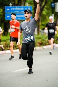 BIB: 8602
                            <button type="button" onclick="openModal(4690892)" class="btn btn-primary btn-sm float-right btn-popup" data-toggle="modal" data-target=".modal-high-quality">
                        <i class="fas fa-shopping-cart"></i> Add to Cart
                    </button>
                                            <button type="button" onclick="isThisMe(4690892, true)" class="btn btn-success btn-sm float-right btn-popup btn-isme hidden" data-toggle="tooltip" data-placement="bottom" title="นี่คือรูปของคุณใช่ไหม คลิกที่นี่เพื่อเอาเข้าอัลบั้ม">
                        <i class="fas fa-plus"></i> Add to album
                    </button>
                    <button type="button" onclick="isThisMe(4690892, false)" class="btn btn-warning btn-sm float-right btn-popup btn-isnotme hidden">
                        <i class="fas fa-ban"></i> Remove from album
                    </button>