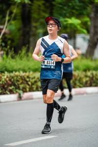 BIB: 8314
                            <button type="button" onclick="openModal(4693513)" class="btn btn-primary btn-sm float-right btn-popup" data-toggle="modal" data-target=".modal-high-quality">
                        <i class="fas fa-shopping-cart"></i> Add to Cart
                    </button>
                                            <button type="button" onclick="isThisMe(4693513, true)" class="btn btn-success btn-sm float-right btn-popup btn-isme hidden" data-toggle="tooltip" data-placement="bottom" title="นี่คือรูปของคุณใช่ไหม คลิกที่นี่เพื่อเอาเข้าอัลบั้ม">
                        <i class="fas fa-plus"></i> Add to album
                    </button>
                    <button type="button" onclick="isThisMe(4693513, false)" class="btn btn-warning btn-sm float-right btn-popup btn-isnotme hidden">
                        <i class="fas fa-ban"></i> Remove from album
                    </button>