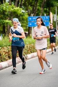 BIB: 2182
                            <button type="button" onclick="openModal(4697783)" class="btn btn-primary btn-sm float-right btn-popup" data-toggle="modal" data-target=".modal-high-quality">
                        <i class="fas fa-shopping-cart"></i> Add to Cart
                    </button>
                                            <button type="button" onclick="isThisMe(4697783, true)" class="btn btn-success btn-sm float-right btn-popup btn-isme hidden" data-toggle="tooltip" data-placement="bottom" title="นี่คือรูปของคุณใช่ไหม คลิกที่นี่เพื่อเอาเข้าอัลบั้ม">
                        <i class="fas fa-plus"></i> Add to album
                    </button>
                    <button type="button" onclick="isThisMe(4697783, false)" class="btn btn-warning btn-sm float-right btn-popup btn-isnotme hidden">
                        <i class="fas fa-ban"></i> Remove from album
                    </button>