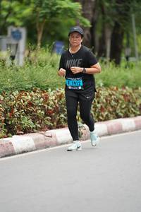 BIB: 1912
                            <button type="button" onclick="openModal(4563524)" class="btn btn-primary btn-sm float-right btn-popup" data-toggle="modal" data-target=".modal-high-quality">
                        <i class="fas fa-shopping-cart"></i> Add to Cart
                    </button>
                                            <button type="button" onclick="isThisMe(4563524, true)" class="btn btn-success btn-sm float-right btn-popup btn-isme hidden" data-toggle="tooltip" data-placement="bottom" title="นี่คือรูปของคุณใช่ไหม คลิกที่นี่เพื่อเอาเข้าอัลบั้ม">
                        <i class="fas fa-plus"></i> Add to album
                    </button>
                    <button type="button" onclick="isThisMe(4563524, false)" class="btn btn-warning btn-sm float-right btn-popup btn-isnotme hidden">
                        <i class="fas fa-ban"></i> Remove from album
                    </button>