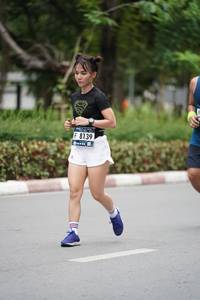 BIB: 8139
                            <button type="button" onclick="openModal(4609936)" class="btn btn-primary btn-sm float-right btn-popup" data-toggle="modal" data-target=".modal-high-quality">
                        <i class="fas fa-shopping-cart"></i> Add to Cart
                    </button>
                                            <button type="button" onclick="isThisMe(4609936, true)" class="btn btn-success btn-sm float-right btn-popup btn-isme hidden" data-toggle="tooltip" data-placement="bottom" title="นี่คือรูปของคุณใช่ไหม คลิกที่นี่เพื่อเอาเข้าอัลบั้ม">
                        <i class="fas fa-plus"></i> Add to album
                    </button>
                    <button type="button" onclick="isThisMe(4609936, false)" class="btn btn-warning btn-sm float-right btn-popup btn-isnotme hidden">
                        <i class="fas fa-ban"></i> Remove from album
                    </button>