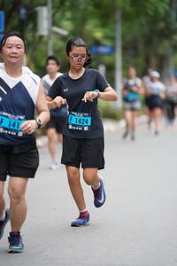 BIB: 1424, 141
                            <button type="button" onclick="openModal(4613319)" class="btn btn-primary btn-sm float-right btn-popup" data-toggle="modal" data-target=".modal-high-quality">
                        <i class="fas fa-shopping-cart"></i> Add to Cart
                    </button>
                                            <button type="button" onclick="isThisMe(4613319, true)" class="btn btn-success btn-sm float-right btn-popup btn-isme hidden" data-toggle="tooltip" data-placement="bottom" title="นี่คือรูปของคุณใช่ไหม คลิกที่นี่เพื่อเอาเข้าอัลบั้ม">
                        <i class="fas fa-plus"></i> Add to album
                    </button>
                    <button type="button" onclick="isThisMe(4613319, false)" class="btn btn-warning btn-sm float-right btn-popup btn-isnotme hidden">
                        <i class="fas fa-ban"></i> Remove from album
                    </button>