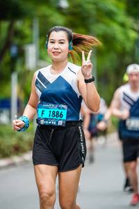 BIB: 1886
                            <button type="button" onclick="openModal(4694651)" class="btn btn-primary btn-sm float-right btn-popup" data-toggle="modal" data-target=".modal-high-quality">
                        <i class="fas fa-shopping-cart"></i> Add to Cart
                    </button>
                                            <button type="button" onclick="isThisMe(4694651, true)" class="btn btn-success btn-sm float-right btn-popup btn-isme hidden" data-toggle="tooltip" data-placement="bottom" title="นี่คือรูปของคุณใช่ไหม คลิกที่นี่เพื่อเอาเข้าอัลบั้ม">
                        <i class="fas fa-plus"></i> Add to album
                    </button>
                    <button type="button" onclick="isThisMe(4694651, false)" class="btn btn-warning btn-sm float-right btn-popup btn-isnotme hidden">
                        <i class="fas fa-ban"></i> Remove from album
                    </button>