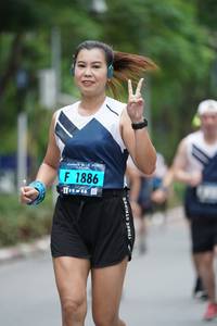 BIB: 1886
                            <button type="button" onclick="openModal(4612844)" class="btn btn-primary btn-sm float-right btn-popup" data-toggle="modal" data-target=".modal-high-quality">
                        <i class="fas fa-shopping-cart"></i> Add to Cart
                    </button>
                                            <button type="button" onclick="isThisMe(4612844, true)" class="btn btn-success btn-sm float-right btn-popup btn-isme hidden" data-toggle="tooltip" data-placement="bottom" title="นี่คือรูปของคุณใช่ไหม คลิกที่นี่เพื่อเอาเข้าอัลบั้ม">
                        <i class="fas fa-plus"></i> Add to album
                    </button>
                    <button type="button" onclick="isThisMe(4612844, false)" class="btn btn-warning btn-sm float-right btn-popup btn-isnotme hidden">
                        <i class="fas fa-ban"></i> Remove from album
                    </button>