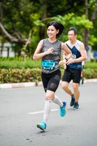 BIB: 1999
                            <button type="button" onclick="openModal(4693908)" class="btn btn-primary btn-sm float-right btn-popup" data-toggle="modal" data-target=".modal-high-quality">
                        <i class="fas fa-shopping-cart"></i> Add to Cart
                    </button>
                                            <button type="button" onclick="isThisMe(4693908, true)" class="btn btn-success btn-sm float-right btn-popup btn-isme hidden" data-toggle="tooltip" data-placement="bottom" title="นี่คือรูปของคุณใช่ไหม คลิกที่นี่เพื่อเอาเข้าอัลบั้ม">
                        <i class="fas fa-plus"></i> Add to album
                    </button>
                    <button type="button" onclick="isThisMe(4693908, false)" class="btn btn-warning btn-sm float-right btn-popup btn-isnotme hidden">
                        <i class="fas fa-ban"></i> Remove from album
                    </button>