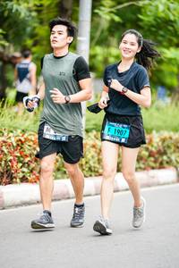 BIB: 1907
                            <button type="button" onclick="openModal(4697335)" class="btn btn-primary btn-sm float-right btn-popup" data-toggle="modal" data-target=".modal-high-quality">
                        <i class="fas fa-shopping-cart"></i> Add to Cart
                    </button>
                                            <button type="button" onclick="isThisMe(4697335, true)" class="btn btn-success btn-sm float-right btn-popup btn-isme hidden" data-toggle="tooltip" data-placement="bottom" title="นี่คือรูปของคุณใช่ไหม คลิกที่นี่เพื่อเอาเข้าอัลบั้ม">
                        <i class="fas fa-plus"></i> Add to album
                    </button>
                    <button type="button" onclick="isThisMe(4697335, false)" class="btn btn-warning btn-sm float-right btn-popup btn-isnotme hidden">
                        <i class="fas fa-ban"></i> Remove from album
                    </button>