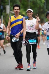 BIB: 6048, 1971
                            <button type="button" onclick="openModal(4563005)" class="btn btn-primary btn-sm float-right btn-popup" data-toggle="modal" data-target=".modal-high-quality">
                        <i class="fas fa-shopping-cart"></i> Add to Cart
                    </button>
                                            <button type="button" onclick="isThisMe(4563005, true)" class="btn btn-success btn-sm float-right btn-popup btn-isme hidden" data-toggle="tooltip" data-placement="bottom" title="นี่คือรูปของคุณใช่ไหม คลิกที่นี่เพื่อเอาเข้าอัลบั้ม">
                        <i class="fas fa-plus"></i> Add to album
                    </button>
                    <button type="button" onclick="isThisMe(4563005, false)" class="btn btn-warning btn-sm float-right btn-popup btn-isnotme hidden">
                        <i class="fas fa-ban"></i> Remove from album
                    </button>