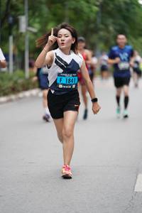 BIB: 1841
                            <button type="button" onclick="openModal(4613454)" class="btn btn-primary btn-sm float-right btn-popup" data-toggle="modal" data-target=".modal-high-quality">
                        <i class="fas fa-shopping-cart"></i> Add to Cart
                    </button>
                                            <button type="button" onclick="isThisMe(4613454, true)" class="btn btn-success btn-sm float-right btn-popup btn-isme hidden" data-toggle="tooltip" data-placement="bottom" title="นี่คือรูปของคุณใช่ไหม คลิกที่นี่เพื่อเอาเข้าอัลบั้ม">
                        <i class="fas fa-plus"></i> Add to album
                    </button>
                    <button type="button" onclick="isThisMe(4613454, false)" class="btn btn-warning btn-sm float-right btn-popup btn-isnotme hidden">
                        <i class="fas fa-ban"></i> Remove from album
                    </button>