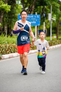 BIB: 7611
                            <button type="button" onclick="openModal(4697776)" class="btn btn-primary btn-sm float-right btn-popup" data-toggle="modal" data-target=".modal-high-quality">
                        <i class="fas fa-shopping-cart"></i> Add to Cart
                    </button>
                                            <button type="button" onclick="isThisMe(4697776, true)" class="btn btn-success btn-sm float-right btn-popup btn-isme hidden" data-toggle="tooltip" data-placement="bottom" title="นี่คือรูปของคุณใช่ไหม คลิกที่นี่เพื่อเอาเข้าอัลบั้ม">
                        <i class="fas fa-plus"></i> Add to album
                    </button>
                    <button type="button" onclick="isThisMe(4697776, false)" class="btn btn-warning btn-sm float-right btn-popup btn-isnotme hidden">
                        <i class="fas fa-ban"></i> Remove from album
                    </button>