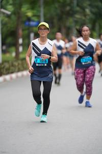 BIB: 1016
                            <button type="button" onclick="openModal(4614151)" class="btn btn-primary btn-sm float-right btn-popup" data-toggle="modal" data-target=".modal-high-quality">
                        <i class="fas fa-shopping-cart"></i> Add to Cart
                    </button>
                                            <button type="button" onclick="isThisMe(4614151, true)" class="btn btn-success btn-sm float-right btn-popup btn-isme hidden" data-toggle="tooltip" data-placement="bottom" title="นี่คือรูปของคุณใช่ไหม คลิกที่นี่เพื่อเอาเข้าอัลบั้ม">
                        <i class="fas fa-plus"></i> Add to album
                    </button>
                    <button type="button" onclick="isThisMe(4614151, false)" class="btn btn-warning btn-sm float-right btn-popup btn-isnotme hidden">
                        <i class="fas fa-ban"></i> Remove from album
                    </button>