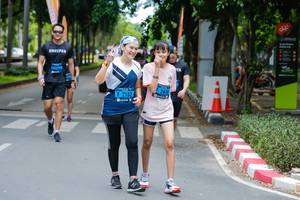 BIB: 2646, 2182
                            <button type="button" onclick="openModal(4583734)" class="btn btn-primary btn-sm float-right btn-popup" data-toggle="modal" data-target=".modal-high-quality">
                        <i class="fas fa-shopping-cart"></i> Add to Cart
                    </button>
                                            <button type="button" onclick="isThisMe(4583734, true)" class="btn btn-success btn-sm float-right btn-popup btn-isme hidden" data-toggle="tooltip" data-placement="bottom" title="นี่คือรูปของคุณใช่ไหม คลิกที่นี่เพื่อเอาเข้าอัลบั้ม">
                        <i class="fas fa-plus"></i> Add to album
                    </button>
                    <button type="button" onclick="isThisMe(4583734, false)" class="btn btn-warning btn-sm float-right btn-popup btn-isnotme hidden">
                        <i class="fas fa-ban"></i> Remove from album
                    </button>