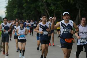 BIB: 7565, 8461, 1756, 7395
                            <button type="button" onclick="openModal(4648955)" class="btn btn-primary btn-sm float-right btn-popup" data-toggle="modal" data-target=".modal-high-quality">
                        <i class="fas fa-shopping-cart"></i> Add to Cart
                    </button>
                                            <button type="button" onclick="isThisMe(4648955, true)" class="btn btn-success btn-sm float-right btn-popup btn-isme hidden" data-toggle="tooltip" data-placement="bottom" title="นี่คือรูปของคุณใช่ไหม คลิกที่นี่เพื่อเอาเข้าอัลบั้ม">
                        <i class="fas fa-plus"></i> Add to album
                    </button>
                    <button type="button" onclick="isThisMe(4648955, false)" class="btn btn-warning btn-sm float-right btn-popup btn-isnotme hidden">
                        <i class="fas fa-ban"></i> Remove from album
                    </button>