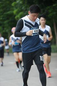 BIB: 6563
                            <button type="button" onclick="openModal(4648173)" class="btn btn-primary btn-sm float-right btn-popup" data-toggle="modal" data-target=".modal-high-quality">
                        <i class="fas fa-shopping-cart"></i> Add to Cart
                    </button>
                                            <button type="button" onclick="isThisMe(4648173, true)" class="btn btn-success btn-sm float-right btn-popup btn-isme hidden" data-toggle="tooltip" data-placement="bottom" title="นี่คือรูปของคุณใช่ไหม คลิกที่นี่เพื่อเอาเข้าอัลบั้ม">
                        <i class="fas fa-plus"></i> Add to album
                    </button>
                    <button type="button" onclick="isThisMe(4648173, false)" class="btn btn-warning btn-sm float-right btn-popup btn-isnotme hidden">
                        <i class="fas fa-ban"></i> Remove from album
                    </button>