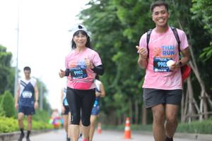 BIB: 9903, 9902
                            <button type="button" onclick="openModal(4618371)" class="btn btn-primary btn-sm float-right btn-popup" data-toggle="modal" data-target=".modal-high-quality">
                        <i class="fas fa-shopping-cart"></i> Add to Cart
                    </button>
                                            <button type="button" onclick="isThisMe(4618371, true)" class="btn btn-success btn-sm float-right btn-popup btn-isme hidden" data-toggle="tooltip" data-placement="bottom" title="นี่คือรูปของคุณใช่ไหม คลิกที่นี่เพื่อเอาเข้าอัลบั้ม">
                        <i class="fas fa-plus"></i> Add to album
                    </button>
                    <button type="button" onclick="isThisMe(4618371, false)" class="btn btn-warning btn-sm float-right btn-popup btn-isnotme hidden">
                        <i class="fas fa-ban"></i> Remove from album
                    </button>