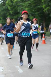 BIB: 1588, 2138
                            <button type="button" onclick="openModal(4658965)" class="btn btn-primary btn-sm float-right btn-popup" data-toggle="modal" data-target=".modal-high-quality">
                        <i class="fas fa-shopping-cart"></i> Add to Cart
                    </button>
                                            <button type="button" onclick="isThisMe(4658965, true)" class="btn btn-success btn-sm float-right btn-popup btn-isme hidden" data-toggle="tooltip" data-placement="bottom" title="นี่คือรูปของคุณใช่ไหม คลิกที่นี่เพื่อเอาเข้าอัลบั้ม">
                        <i class="fas fa-plus"></i> Add to album
                    </button>
                    <button type="button" onclick="isThisMe(4658965, false)" class="btn btn-warning btn-sm float-right btn-popup btn-isnotme hidden">
                        <i class="fas fa-ban"></i> Remove from album
                    </button>