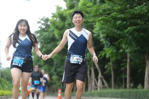 BIB: 6614, 1453
                            <button type="button" onclick="openModal(4618903)" class="btn btn-primary btn-sm float-right btn-popup" data-toggle="modal" data-target=".modal-high-quality">
                        <i class="fas fa-shopping-cart"></i> Add to Cart
                    </button>
                                            <button type="button" onclick="isThisMe(4618903, true)" class="btn btn-success btn-sm float-right btn-popup btn-isme hidden" data-toggle="tooltip" data-placement="bottom" title="นี่คือรูปของคุณใช่ไหม คลิกที่นี่เพื่อเอาเข้าอัลบั้ม">
                        <i class="fas fa-plus"></i> Add to album
                    </button>
                    <button type="button" onclick="isThisMe(4618903, false)" class="btn btn-warning btn-sm float-right btn-popup btn-isnotme hidden">
                        <i class="fas fa-ban"></i> Remove from album
                    </button>