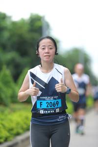 BIB: 2069
                            <button type="button" onclick="openModal(4631058)" class="btn btn-primary btn-sm float-right btn-popup" data-toggle="modal" data-target=".modal-high-quality">
                        <i class="fas fa-shopping-cart"></i> Add to Cart
                    </button>
                                            <button type="button" onclick="isThisMe(4631058, true)" class="btn btn-success btn-sm float-right btn-popup btn-isme hidden" data-toggle="tooltip" data-placement="bottom" title="นี่คือรูปของคุณใช่ไหม คลิกที่นี่เพื่อเอาเข้าอัลบั้ม">
                        <i class="fas fa-plus"></i> Add to album
                    </button>
                    <button type="button" onclick="isThisMe(4631058, false)" class="btn btn-warning btn-sm float-right btn-popup btn-isnotme hidden">
                        <i class="fas fa-ban"></i> Remove from album
                    </button>