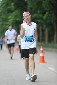 BIB: 2520
                            <button type="button" onclick="openModal(4634044)" class="btn btn-primary btn-sm float-right btn-popup" data-toggle="modal" data-target=".modal-high-quality">
                        <i class="fas fa-shopping-cart"></i> Add to Cart
                    </button>
                                            <button type="button" onclick="isThisMe(4634044, true)" class="btn btn-success btn-sm float-right btn-popup btn-isme hidden" data-toggle="tooltip" data-placement="bottom" title="นี่คือรูปของคุณใช่ไหม คลิกที่นี่เพื่อเอาเข้าอัลบั้ม">
                        <i class="fas fa-plus"></i> Add to album
                    </button>
                    <button type="button" onclick="isThisMe(4634044, false)" class="btn btn-warning btn-sm float-right btn-popup btn-isnotme hidden">
                        <i class="fas fa-ban"></i> Remove from album
                    </button>