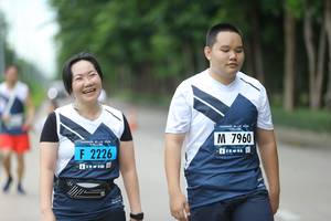 BIB: 7960, 2226
                            <button type="button" onclick="openModal(4622761)" class="btn btn-primary btn-sm float-right btn-popup" data-toggle="modal" data-target=".modal-high-quality">
                        <i class="fas fa-shopping-cart"></i> Add to Cart
                    </button>
                                            <button type="button" onclick="isThisMe(4622761, true)" class="btn btn-success btn-sm float-right btn-popup btn-isme hidden" data-toggle="tooltip" data-placement="bottom" title="นี่คือรูปของคุณใช่ไหม คลิกที่นี่เพื่อเอาเข้าอัลบั้ม">
                        <i class="fas fa-plus"></i> Add to album
                    </button>
                    <button type="button" onclick="isThisMe(4622761, false)" class="btn btn-warning btn-sm float-right btn-popup btn-isnotme hidden">
                        <i class="fas fa-ban"></i> Remove from album
                    </button>