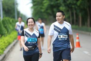 BIB: 7960, 2226
                            <button type="button" onclick="openModal(4622739)" class="btn btn-primary btn-sm float-right btn-popup" data-toggle="modal" data-target=".modal-high-quality">
                        <i class="fas fa-shopping-cart"></i> Add to Cart
                    </button>
                                            <button type="button" onclick="isThisMe(4622739, true)" class="btn btn-success btn-sm float-right btn-popup btn-isme hidden" data-toggle="tooltip" data-placement="bottom" title="นี่คือรูปของคุณใช่ไหม คลิกที่นี่เพื่อเอาเข้าอัลบั้ม">
                        <i class="fas fa-plus"></i> Add to album
                    </button>
                    <button type="button" onclick="isThisMe(4622739, false)" class="btn btn-warning btn-sm float-right btn-popup btn-isnotme hidden">
                        <i class="fas fa-ban"></i> Remove from album
                    </button>