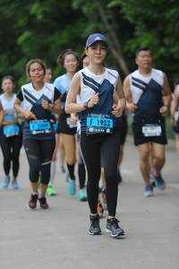 BIB: 1933, 2099
                            <button type="button" onclick="openModal(4650768)" class="btn btn-primary btn-sm float-right btn-popup" data-toggle="modal" data-target=".modal-high-quality">
                        <i class="fas fa-shopping-cart"></i> Add to Cart
                    </button>
                                            <button type="button" onclick="isThisMe(4650768, true)" class="btn btn-success btn-sm float-right btn-popup btn-isme hidden" data-toggle="tooltip" data-placement="bottom" title="นี่คือรูปของคุณใช่ไหม คลิกที่นี่เพื่อเอาเข้าอัลบั้ม">
                        <i class="fas fa-plus"></i> Add to album
                    </button>
                    <button type="button" onclick="isThisMe(4650768, false)" class="btn btn-warning btn-sm float-right btn-popup btn-isnotme hidden">
                        <i class="fas fa-ban"></i> Remove from album
                    </button>