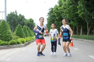 BIB: 2151, 761
                            <button type="button" onclick="openModal(4623715)" class="btn btn-primary btn-sm float-right btn-popup" data-toggle="modal" data-target=".modal-high-quality">
                        <i class="fas fa-shopping-cart"></i> Add to Cart
                    </button>
                                            <button type="button" onclick="isThisMe(4623715, true)" class="btn btn-success btn-sm float-right btn-popup btn-isme hidden" data-toggle="tooltip" data-placement="bottom" title="นี่คือรูปของคุณใช่ไหม คลิกที่นี่เพื่อเอาเข้าอัลบั้ม">
                        <i class="fas fa-plus"></i> Add to album
                    </button>
                    <button type="button" onclick="isThisMe(4623715, false)" class="btn btn-warning btn-sm float-right btn-popup btn-isnotme hidden">
                        <i class="fas fa-ban"></i> Remove from album
                    </button>