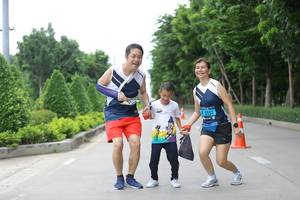 BIB: 2151
                            <button type="button" onclick="openModal(4623670)" class="btn btn-primary btn-sm float-right btn-popup" data-toggle="modal" data-target=".modal-high-quality">
                        <i class="fas fa-shopping-cart"></i> Add to Cart
                    </button>
                                            <button type="button" onclick="isThisMe(4623670, true)" class="btn btn-success btn-sm float-right btn-popup btn-isme hidden" data-toggle="tooltip" data-placement="bottom" title="นี่คือรูปของคุณใช่ไหม คลิกที่นี่เพื่อเอาเข้าอัลบั้ม">
                        <i class="fas fa-plus"></i> Add to album
                    </button>
                    <button type="button" onclick="isThisMe(4623670, false)" class="btn btn-warning btn-sm float-right btn-popup btn-isnotme hidden">
                        <i class="fas fa-ban"></i> Remove from album
                    </button>