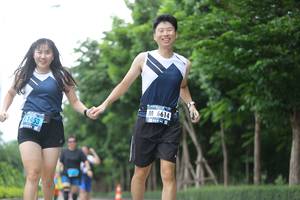 BIB: 6614, 1453, 040
                            <button type="button" onclick="openModal(4618926)" class="btn btn-primary btn-sm float-right btn-popup" data-toggle="modal" data-target=".modal-high-quality">
                        <i class="fas fa-shopping-cart"></i> Add to Cart
                    </button>
                                            <button type="button" onclick="isThisMe(4618926, true)" class="btn btn-success btn-sm float-right btn-popup btn-isme hidden" data-toggle="tooltip" data-placement="bottom" title="นี่คือรูปของคุณใช่ไหม คลิกที่นี่เพื่อเอาเข้าอัลบั้ม">
                        <i class="fas fa-plus"></i> Add to album
                    </button>
                    <button type="button" onclick="isThisMe(4618926, false)" class="btn btn-warning btn-sm float-right btn-popup btn-isnotme hidden">
                        <i class="fas fa-ban"></i> Remove from album
                    </button>