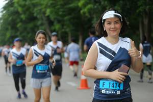 BIB: 1414
                            <button type="button" onclick="openModal(4641633)" class="btn btn-primary btn-sm float-right btn-popup" data-toggle="modal" data-target=".modal-high-quality">
                        <i class="fas fa-shopping-cart"></i> Add to Cart
                    </button>
                                            <button type="button" onclick="isThisMe(4641633, true)" class="btn btn-success btn-sm float-right btn-popup btn-isme hidden" data-toggle="tooltip" data-placement="bottom" title="นี่คือรูปของคุณใช่ไหม คลิกที่นี่เพื่อเอาเข้าอัลบั้ม">
                        <i class="fas fa-plus"></i> Add to album
                    </button>
                    <button type="button" onclick="isThisMe(4641633, false)" class="btn btn-warning btn-sm float-right btn-popup btn-isnotme hidden">
                        <i class="fas fa-ban"></i> Remove from album
                    </button>