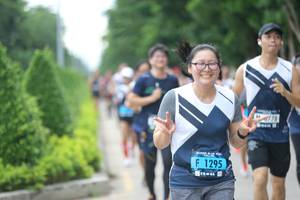 BIB: 1295
                            <button type="button" onclick="openModal(4655996)" class="btn btn-primary btn-sm float-right btn-popup" data-toggle="modal" data-target=".modal-high-quality">
                        <i class="fas fa-shopping-cart"></i> Add to Cart
                    </button>
                                            <button type="button" onclick="isThisMe(4655996, true)" class="btn btn-success btn-sm float-right btn-popup btn-isme hidden" data-toggle="tooltip" data-placement="bottom" title="นี่คือรูปของคุณใช่ไหม คลิกที่นี่เพื่อเอาเข้าอัลบั้ม">
                        <i class="fas fa-plus"></i> Add to album
                    </button>
                    <button type="button" onclick="isThisMe(4655996, false)" class="btn btn-warning btn-sm float-right btn-popup btn-isnotme hidden">
                        <i class="fas fa-ban"></i> Remove from album
                    </button>