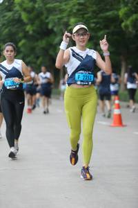 BIB: 2353
                            <button type="button" onclick="openModal(4657882)" class="btn btn-primary btn-sm float-right btn-popup" data-toggle="modal" data-target=".modal-high-quality">
                        <i class="fas fa-shopping-cart"></i> Add to Cart
                    </button>
                                            <button type="button" onclick="isThisMe(4657882, true)" class="btn btn-success btn-sm float-right btn-popup btn-isme hidden" data-toggle="tooltip" data-placement="bottom" title="นี่คือรูปของคุณใช่ไหม คลิกที่นี่เพื่อเอาเข้าอัลบั้ม">
                        <i class="fas fa-plus"></i> Add to album
                    </button>
                    <button type="button" onclick="isThisMe(4657882, false)" class="btn btn-warning btn-sm float-right btn-popup btn-isnotme hidden">
                        <i class="fas fa-ban"></i> Remove from album
                    </button>