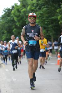 BIB: 1656
                            <button type="button" onclick="openModal(4658586)" class="btn btn-primary btn-sm float-right btn-popup" data-toggle="modal" data-target=".modal-high-quality">
                        <i class="fas fa-shopping-cart"></i> Add to Cart
                    </button>
                                            <button type="button" onclick="isThisMe(4658586, true)" class="btn btn-success btn-sm float-right btn-popup btn-isme hidden" data-toggle="tooltip" data-placement="bottom" title="นี่คือรูปของคุณใช่ไหม คลิกที่นี่เพื่อเอาเข้าอัลบั้ม">
                        <i class="fas fa-plus"></i> Add to album
                    </button>
                    <button type="button" onclick="isThisMe(4658586, false)" class="btn btn-warning btn-sm float-right btn-popup btn-isnotme hidden">
                        <i class="fas fa-ban"></i> Remove from album
                    </button>