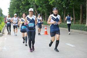 BIB: 865, 1810, 1854
                            <button type="button" onclick="openModal(4656109)" class="btn btn-primary btn-sm float-right btn-popup" data-toggle="modal" data-target=".modal-high-quality">
                        <i class="fas fa-shopping-cart"></i> Add to Cart
                    </button>
                                            <button type="button" onclick="isThisMe(4656109, true)" class="btn btn-success btn-sm float-right btn-popup btn-isme hidden" data-toggle="tooltip" data-placement="bottom" title="นี่คือรูปของคุณใช่ไหม คลิกที่นี่เพื่อเอาเข้าอัลบั้ม">
                        <i class="fas fa-plus"></i> Add to album
                    </button>
                    <button type="button" onclick="isThisMe(4656109, false)" class="btn btn-warning btn-sm float-right btn-popup btn-isnotme hidden">
                        <i class="fas fa-ban"></i> Remove from album
                    </button>