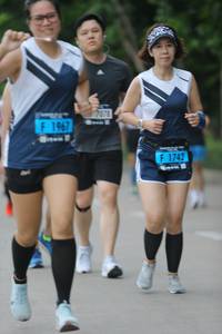 BIB: 7078, 1967, 1742
                            <button type="button" onclick="openModal(4651002)" class="btn btn-primary btn-sm float-right btn-popup" data-toggle="modal" data-target=".modal-high-quality">
                        <i class="fas fa-shopping-cart"></i> Add to Cart
                    </button>
                                            <button type="button" onclick="isThisMe(4651002, true)" class="btn btn-success btn-sm float-right btn-popup btn-isme hidden" data-toggle="tooltip" data-placement="bottom" title="นี่คือรูปของคุณใช่ไหม คลิกที่นี่เพื่อเอาเข้าอัลบั้ม">
                        <i class="fas fa-plus"></i> Add to album
                    </button>
                    <button type="button" onclick="isThisMe(4651002, false)" class="btn btn-warning btn-sm float-right btn-popup btn-isnotme hidden">
                        <i class="fas fa-ban"></i> Remove from album
                    </button>