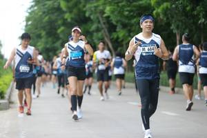 BIB: 684, 2455
                            <button type="button" onclick="openModal(4657134)" class="btn btn-primary btn-sm float-right btn-popup" data-toggle="modal" data-target=".modal-high-quality">
                        <i class="fas fa-shopping-cart"></i> Add to Cart
                    </button>
                                            <button type="button" onclick="isThisMe(4657134, true)" class="btn btn-success btn-sm float-right btn-popup btn-isme hidden" data-toggle="tooltip" data-placement="bottom" title="นี่คือรูปของคุณใช่ไหม คลิกที่นี่เพื่อเอาเข้าอัลบั้ม">
                        <i class="fas fa-plus"></i> Add to album
                    </button>
                    <button type="button" onclick="isThisMe(4657134, false)" class="btn btn-warning btn-sm float-right btn-popup btn-isnotme hidden">
                        <i class="fas fa-ban"></i> Remove from album
                    </button>