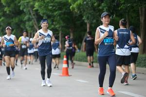 BIB: 6843, 1181
                            <button type="button" onclick="openModal(4657126)" class="btn btn-primary btn-sm float-right btn-popup" data-toggle="modal" data-target=".modal-high-quality">
                        <i class="fas fa-shopping-cart"></i> Add to Cart
                    </button>
                                            <button type="button" onclick="isThisMe(4657126, true)" class="btn btn-success btn-sm float-right btn-popup btn-isme hidden" data-toggle="tooltip" data-placement="bottom" title="นี่คือรูปของคุณใช่ไหม คลิกที่นี่เพื่อเอาเข้าอัลบั้ม">
                        <i class="fas fa-plus"></i> Add to album
                    </button>
                    <button type="button" onclick="isThisMe(4657126, false)" class="btn btn-warning btn-sm float-right btn-popup btn-isnotme hidden">
                        <i class="fas fa-ban"></i> Remove from album
                    </button>