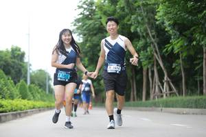 BIB: 6614, 1453
                            <button type="button" onclick="openModal(4618707)" class="btn btn-primary btn-sm float-right btn-popup" data-toggle="modal" data-target=".modal-high-quality">
                        <i class="fas fa-shopping-cart"></i> Add to Cart
                    </button>
                                            <button type="button" onclick="isThisMe(4618707, true)" class="btn btn-success btn-sm float-right btn-popup btn-isme hidden" data-toggle="tooltip" data-placement="bottom" title="นี่คือรูปของคุณใช่ไหม คลิกที่นี่เพื่อเอาเข้าอัลบั้ม">
                        <i class="fas fa-plus"></i> Add to album
                    </button>
                    <button type="button" onclick="isThisMe(4618707, false)" class="btn btn-warning btn-sm float-right btn-popup btn-isnotme hidden">
                        <i class="fas fa-ban"></i> Remove from album
                    </button>