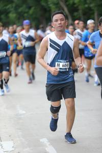 BIB: 6040
                            <button type="button" onclick="openModal(4654843)" class="btn btn-primary btn-sm float-right btn-popup" data-toggle="modal" data-target=".modal-high-quality">
                        <i class="fas fa-shopping-cart"></i> Add to Cart
                    </button>
                                            <button type="button" onclick="isThisMe(4654843, true)" class="btn btn-success btn-sm float-right btn-popup btn-isme hidden" data-toggle="tooltip" data-placement="bottom" title="นี่คือรูปของคุณใช่ไหม คลิกที่นี่เพื่อเอาเข้าอัลบั้ม">
                        <i class="fas fa-plus"></i> Add to album
                    </button>
                    <button type="button" onclick="isThisMe(4654843, false)" class="btn btn-warning btn-sm float-right btn-popup btn-isnotme hidden">
                        <i class="fas fa-ban"></i> Remove from album
                    </button>