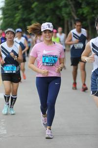 BIB: 1376, 1207
                            <button type="button" onclick="openModal(4650551)" class="btn btn-primary btn-sm float-right btn-popup" data-toggle="modal" data-target=".modal-high-quality">
                        <i class="fas fa-shopping-cart"></i> Add to Cart
                    </button>
                                            <button type="button" onclick="isThisMe(4650551, true)" class="btn btn-success btn-sm float-right btn-popup btn-isme hidden" data-toggle="tooltip" data-placement="bottom" title="นี่คือรูปของคุณใช่ไหม คลิกที่นี่เพื่อเอาเข้าอัลบั้ม">
                        <i class="fas fa-plus"></i> Add to album
                    </button>
                    <button type="button" onclick="isThisMe(4650551, false)" class="btn btn-warning btn-sm float-right btn-popup btn-isnotme hidden">
                        <i class="fas fa-ban"></i> Remove from album
                    </button>