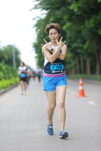 BIB: 1046, 
                            <button type="button" onclick="openModal(4630926)" class="btn btn-primary btn-sm float-right btn-popup" data-toggle="modal" data-target=".modal-high-quality">
                        <i class="fas fa-shopping-cart"></i> Add to Cart
                    </button>
                                            <button type="button" onclick="isThisMe(4630926, true)" class="btn btn-success btn-sm float-right btn-popup btn-isme hidden" data-toggle="tooltip" data-placement="bottom" title="นี่คือรูปของคุณใช่ไหม คลิกที่นี่เพื่อเอาเข้าอัลบั้ม">
                        <i class="fas fa-plus"></i> Add to album
                    </button>
                    <button type="button" onclick="isThisMe(4630926, false)" class="btn btn-warning btn-sm float-right btn-popup btn-isnotme hidden">
                        <i class="fas fa-ban"></i> Remove from album
                    </button>