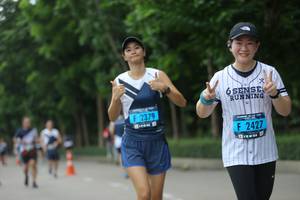 BIB: 2379, 2427
                            <button type="button" onclick="openModal(4642840)" class="btn btn-primary btn-sm float-right btn-popup" data-toggle="modal" data-target=".modal-high-quality">
                        <i class="fas fa-shopping-cart"></i> Add to Cart
                    </button>
                                            <button type="button" onclick="isThisMe(4642840, true)" class="btn btn-success btn-sm float-right btn-popup btn-isme hidden" data-toggle="tooltip" data-placement="bottom" title="นี่คือรูปของคุณใช่ไหม คลิกที่นี่เพื่อเอาเข้าอัลบั้ม">
                        <i class="fas fa-plus"></i> Add to album
                    </button>
                    <button type="button" onclick="isThisMe(4642840, false)" class="btn btn-warning btn-sm float-right btn-popup btn-isnotme hidden">
                        <i class="fas fa-ban"></i> Remove from album
                    </button>