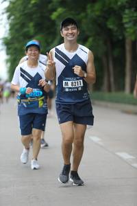 BIB: 8211, 2249
                            <button type="button" onclick="openModal(4644142)" class="btn btn-primary btn-sm float-right btn-popup" data-toggle="modal" data-target=".modal-high-quality">
                        <i class="fas fa-shopping-cart"></i> Add to Cart
                    </button>
                                            <button type="button" onclick="isThisMe(4644142, true)" class="btn btn-success btn-sm float-right btn-popup btn-isme hidden" data-toggle="tooltip" data-placement="bottom" title="นี่คือรูปของคุณใช่ไหม คลิกที่นี่เพื่อเอาเข้าอัลบั้ม">
                        <i class="fas fa-plus"></i> Add to album
                    </button>
                    <button type="button" onclick="isThisMe(4644142, false)" class="btn btn-warning btn-sm float-right btn-popup btn-isnotme hidden">
                        <i class="fas fa-ban"></i> Remove from album
                    </button>