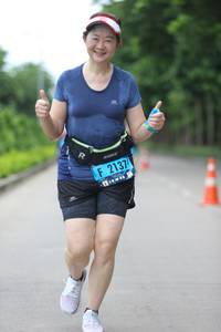 BIB: 2137
                            <button type="button" onclick="openModal(4632997)" class="btn btn-primary btn-sm float-right btn-popup" data-toggle="modal" data-target=".modal-high-quality">
                        <i class="fas fa-shopping-cart"></i> Add to Cart
                    </button>
                                            <button type="button" onclick="isThisMe(4632997, true)" class="btn btn-success btn-sm float-right btn-popup btn-isme hidden" data-toggle="tooltip" data-placement="bottom" title="นี่คือรูปของคุณใช่ไหม คลิกที่นี่เพื่อเอาเข้าอัลบั้ม">
                        <i class="fas fa-plus"></i> Add to album
                    </button>
                    <button type="button" onclick="isThisMe(4632997, false)" class="btn btn-warning btn-sm float-right btn-popup btn-isnotme hidden">
                        <i class="fas fa-ban"></i> Remove from album
                    </button>