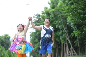 BIB: 7667, 1477
                            <button type="button" onclick="openModal(4619749)" class="btn btn-primary btn-sm float-right btn-popup" data-toggle="modal" data-target=".modal-high-quality">
                        <i class="fas fa-shopping-cart"></i> Add to Cart
                    </button>
                                            <button type="button" onclick="isThisMe(4619749, true)" class="btn btn-success btn-sm float-right btn-popup btn-isme hidden" data-toggle="tooltip" data-placement="bottom" title="นี่คือรูปของคุณใช่ไหม คลิกที่นี่เพื่อเอาเข้าอัลบั้ม">
                        <i class="fas fa-plus"></i> Add to album
                    </button>
                    <button type="button" onclick="isThisMe(4619749, false)" class="btn btn-warning btn-sm float-right btn-popup btn-isnotme hidden">
                        <i class="fas fa-ban"></i> Remove from album
                    </button>