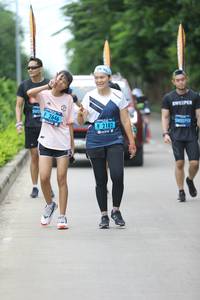 BIB: 2646, 2182
                            <button type="button" onclick="openModal(4624027)" class="btn btn-primary btn-sm float-right btn-popup" data-toggle="modal" data-target=".modal-high-quality">
                        <i class="fas fa-shopping-cart"></i> Add to Cart
                    </button>
                                            <button type="button" onclick="isThisMe(4624027, true)" class="btn btn-success btn-sm float-right btn-popup btn-isme hidden" data-toggle="tooltip" data-placement="bottom" title="นี่คือรูปของคุณใช่ไหม คลิกที่นี่เพื่อเอาเข้าอัลบั้ม">
                        <i class="fas fa-plus"></i> Add to album
                    </button>
                    <button type="button" onclick="isThisMe(4624027, false)" class="btn btn-warning btn-sm float-right btn-popup btn-isnotme hidden">
                        <i class="fas fa-ban"></i> Remove from album
                    </button>