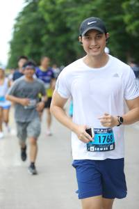 BIB: 1768
                            <button type="button" onclick="openModal(4656483)" class="btn btn-primary btn-sm float-right btn-popup" data-toggle="modal" data-target=".modal-high-quality">
                        <i class="fas fa-shopping-cart"></i> Add to Cart
                    </button>
                                            <button type="button" onclick="isThisMe(4656483, true)" class="btn btn-success btn-sm float-right btn-popup btn-isme hidden" data-toggle="tooltip" data-placement="bottom" title="นี่คือรูปของคุณใช่ไหม คลิกที่นี่เพื่อเอาเข้าอัลบั้ม">
                        <i class="fas fa-plus"></i> Add to album
                    </button>
                    <button type="button" onclick="isThisMe(4656483, false)" class="btn btn-warning btn-sm float-right btn-popup btn-isnotme hidden">
                        <i class="fas fa-ban"></i> Remove from album
                    </button>